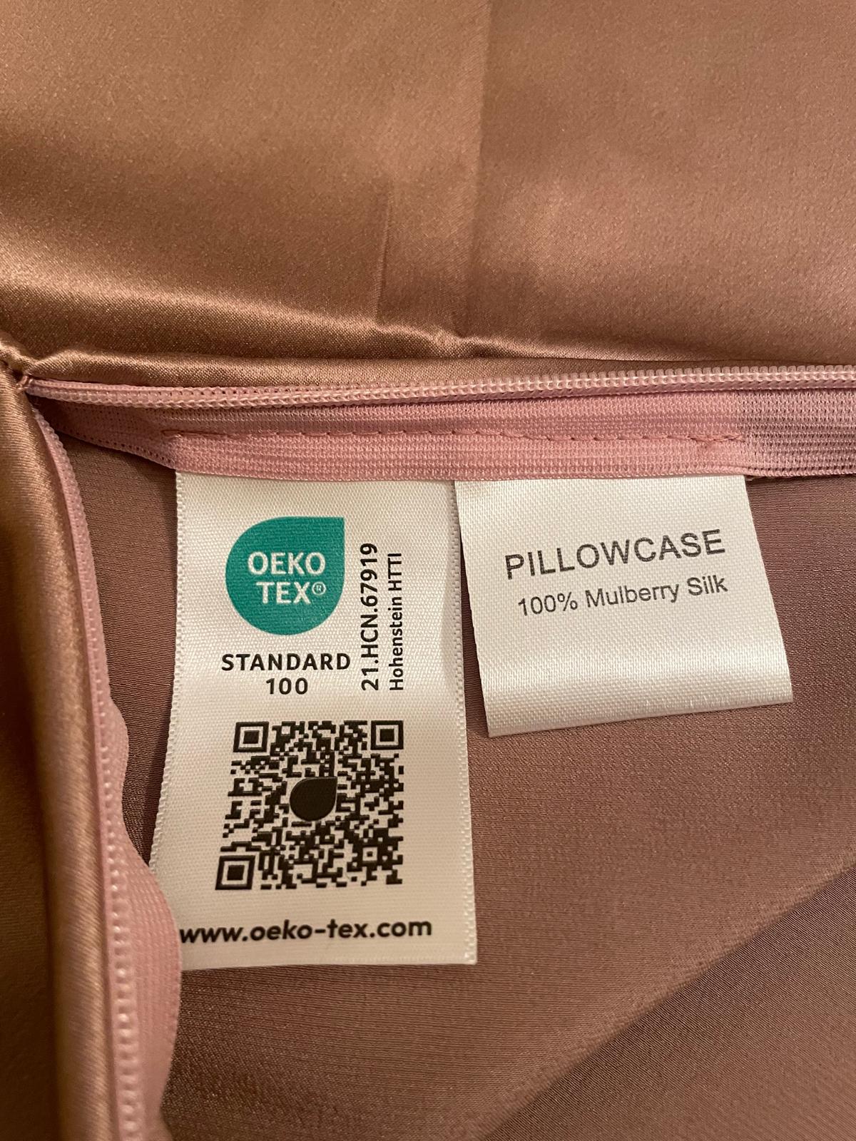 Coppia di federe in seta di gelso