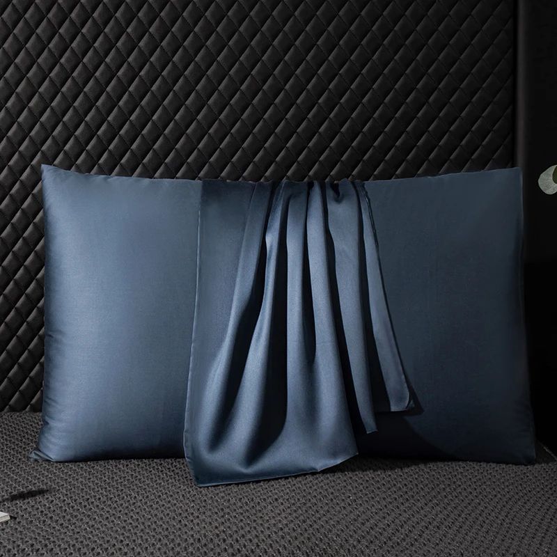 Coppia di federe in seta di gelso